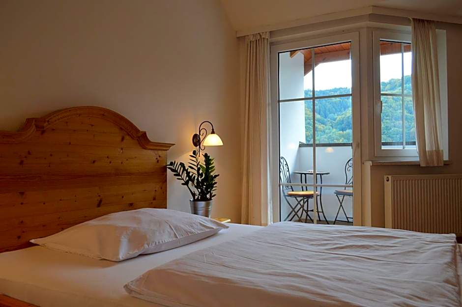 PENSION Hinterleithner