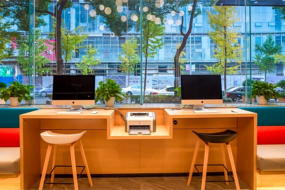 Holiday Inn Express Ningbo City Center By IHG
