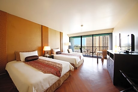 Infinity Twin (Ocean View)