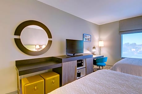 Queen Suite with Two Queen Beds - Mobility/Hearing Accessible - Non-Smoking