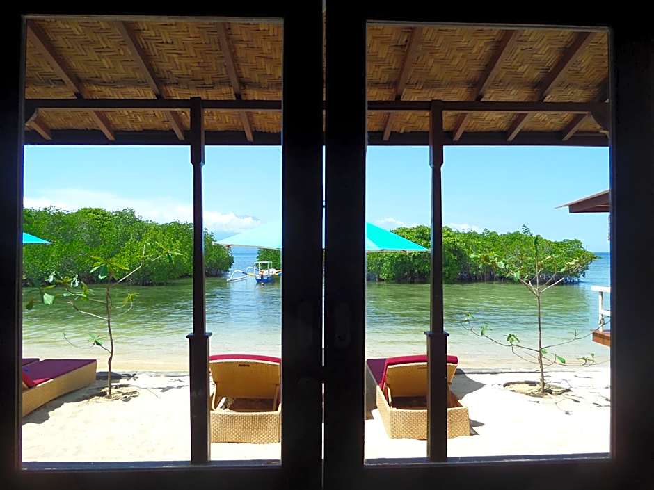 Mangrove Paradise Retreat