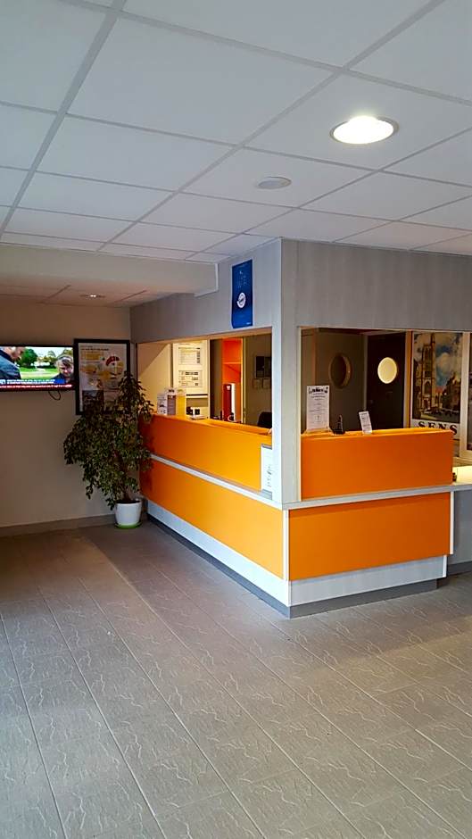 Premiere Classe Sens Nord- Saint ClÃ©ment