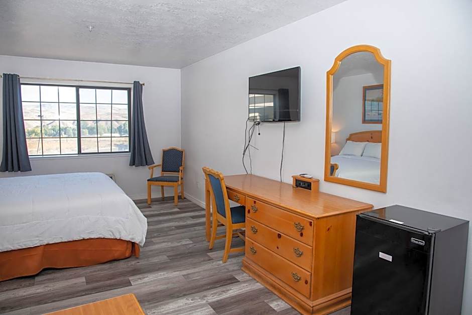 Traveler's Inn Carlin NV near Elko