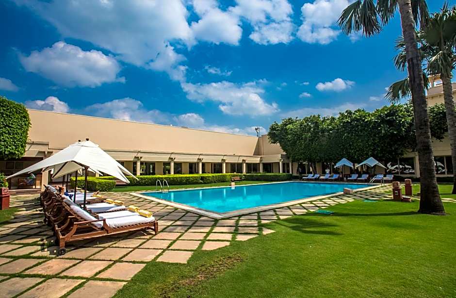 Foto 1 di 50 di Trident Agra