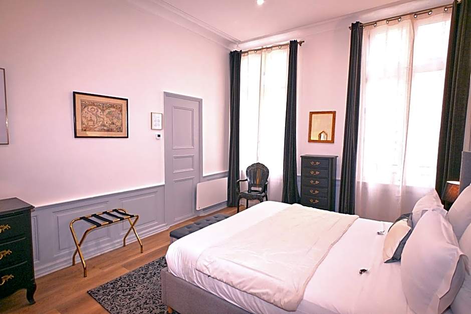 Photo 1 of 39 of Superior Suite