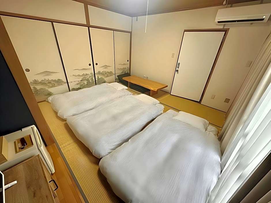 TRAVEL&BOOK HOTEL HULATONCABIN TAKAMATSU