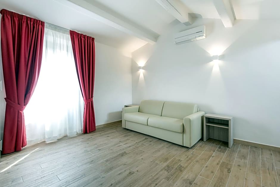 Apollo Guest House
