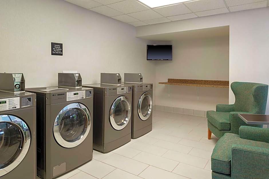 Hampton Inn By Hilton East Lansing