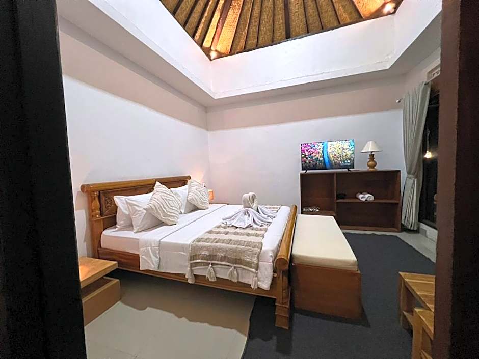 Batur Cliff Panorama