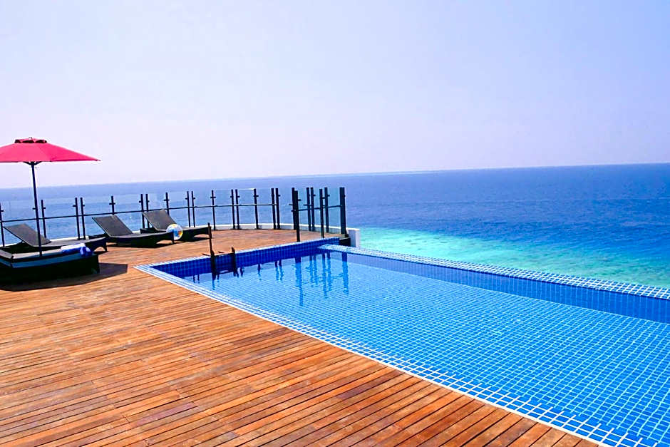 Ranthari Hotel and Spa Ukulhas Maldives