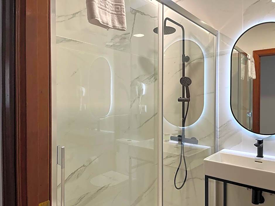 H Pelayo Noja Auto Check-In Rooms