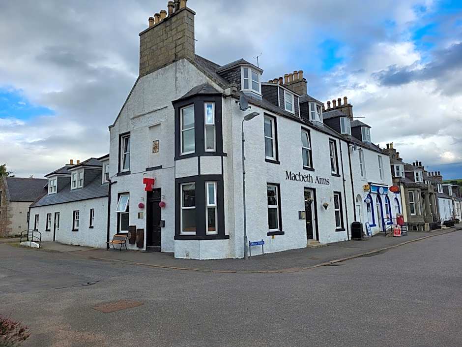 Macbeth Arms