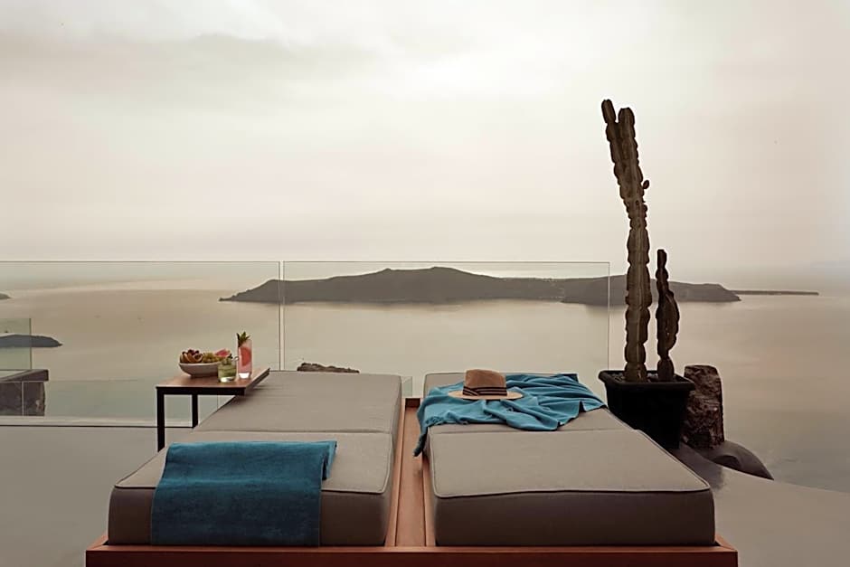 Kivotos Santorini - Preferred Hotels & Resorts