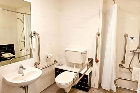 Double Room - Disability Access - Breakfast included in the price