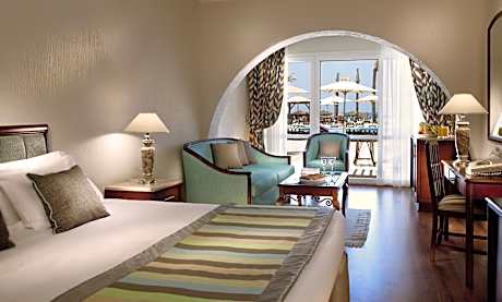 Family Twin Bed Room