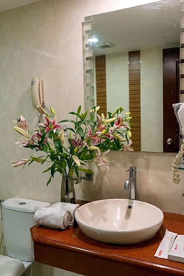 Parijatha Gateway Hotel
