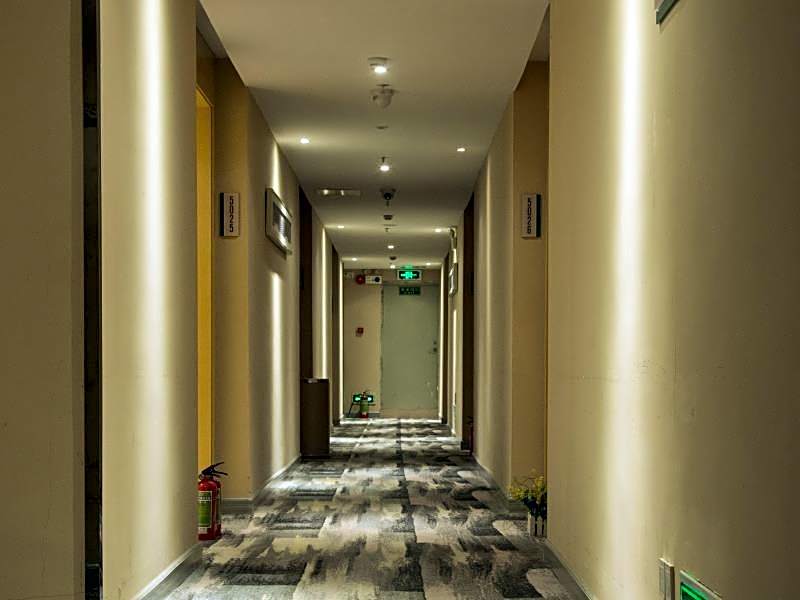 Denise Hotel Apartment(Shangxiajiu Branch)
