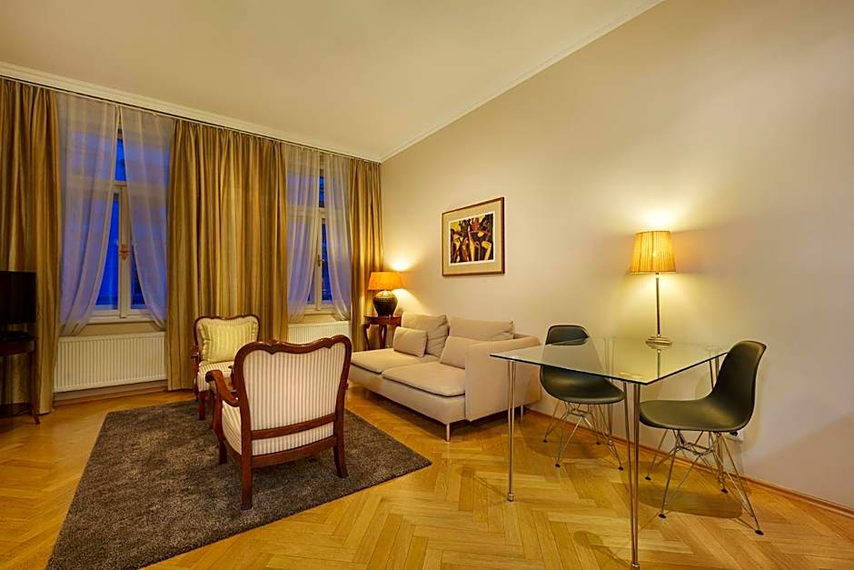 Hunger Wall Residence