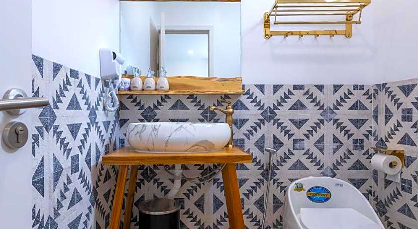 Pisces Hotel Hue