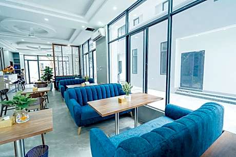 STARWAY HOTEL HALONG