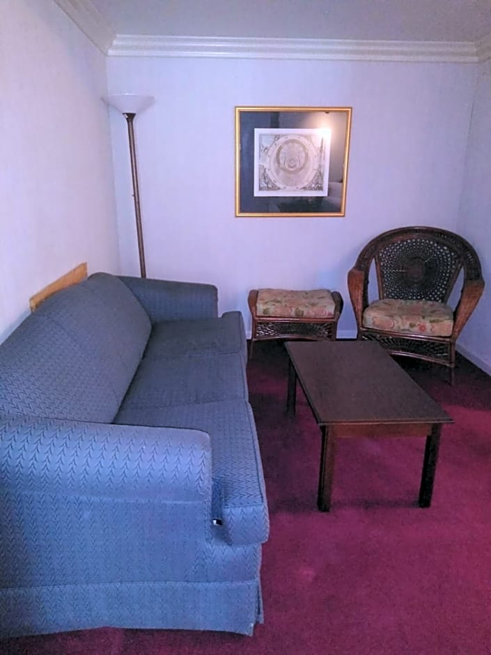 Travelodge by Wyndham Redding CA