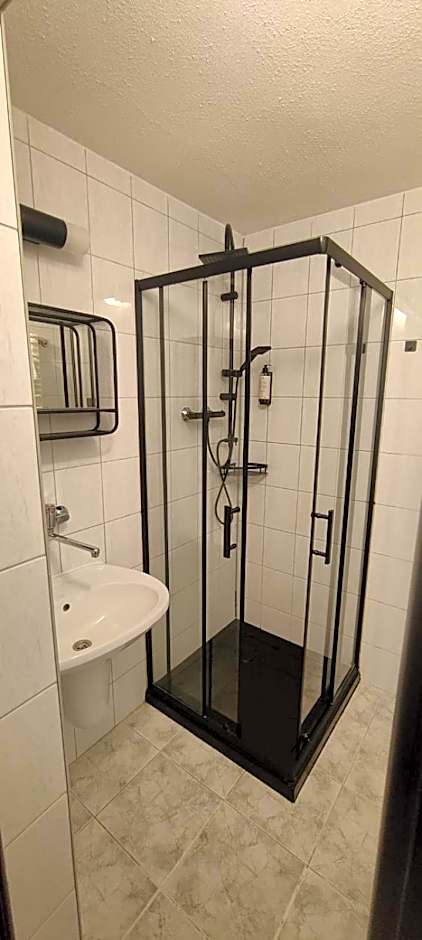 Górski Kompleks Turystyczny Czeszka i Słowaczka