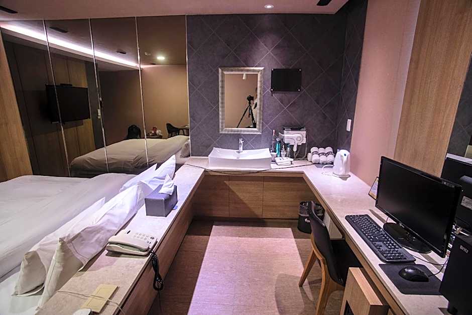 Yeongju Hotel