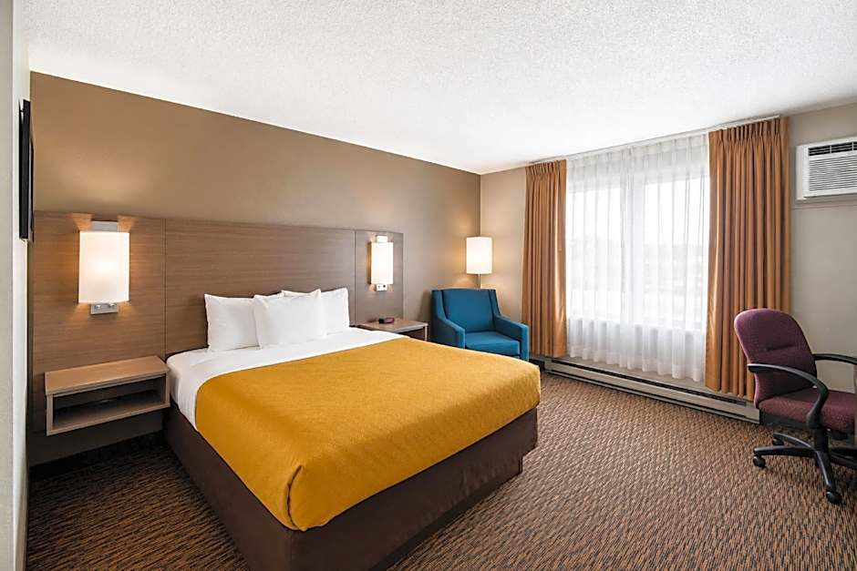 Econo Lodge Duluth near Miller Hill Mall