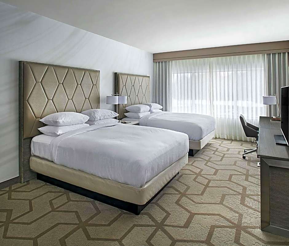 The Kingsley Bloomfield Hills - a DoubleTree by Hilton