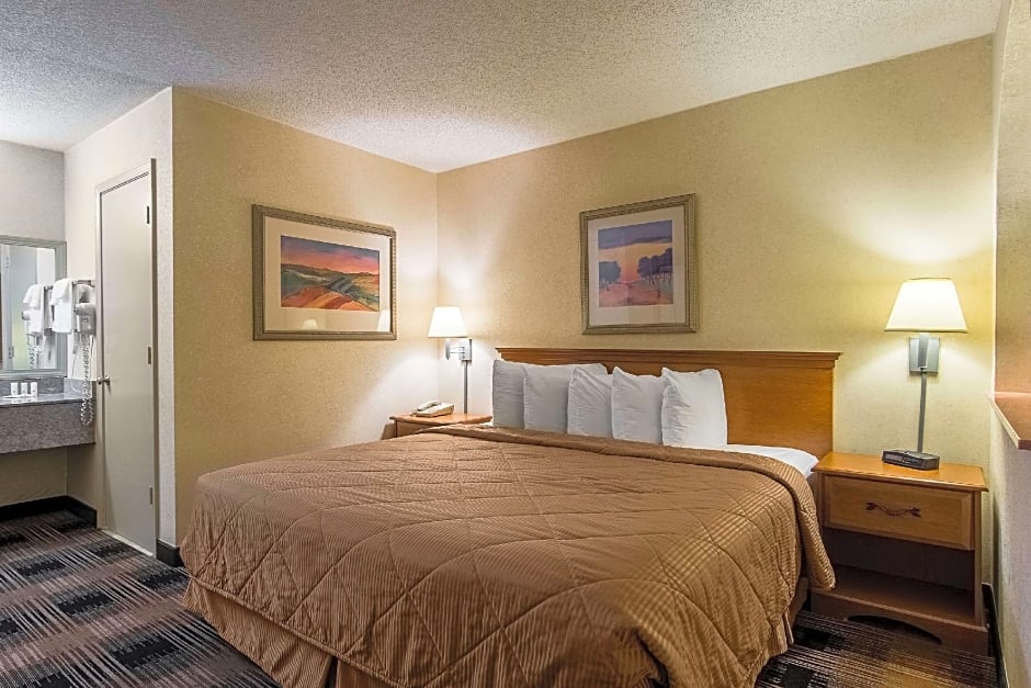 Quality Inn Oakwood - Gainesville