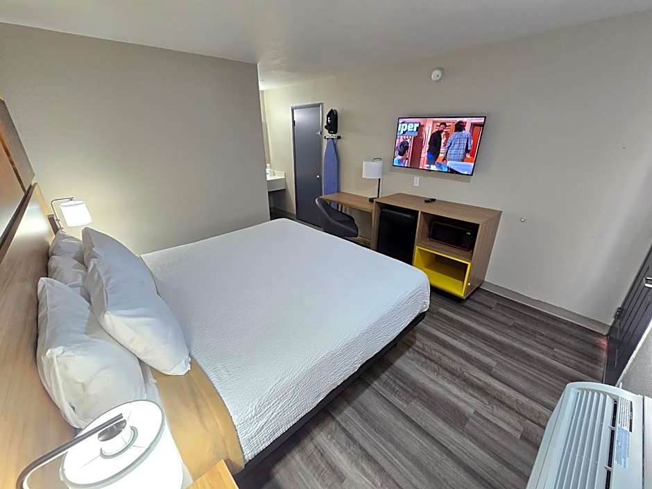 Days Inn by Wyndham Wichita Falls