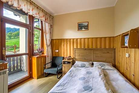 Quadruple Room with Bathroom