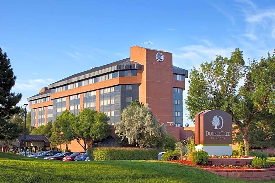 DoubleTree By Hilton Hotel Denver Westminister