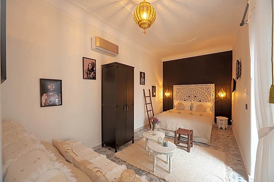 Magnifique Riad Julilu Privatise au coeur de la Medina 11P