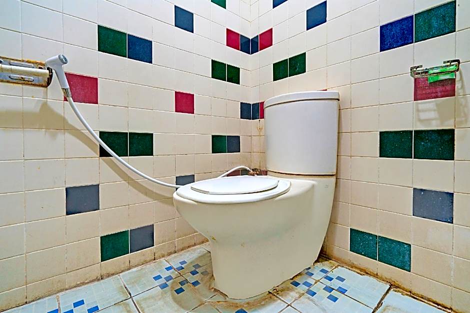 OYO 92062 Pondok Aurel Wahidin