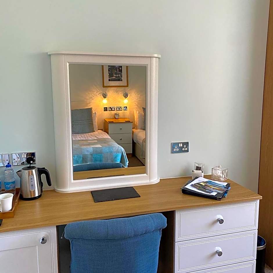 Photo 1 of 1 of 2 Beds