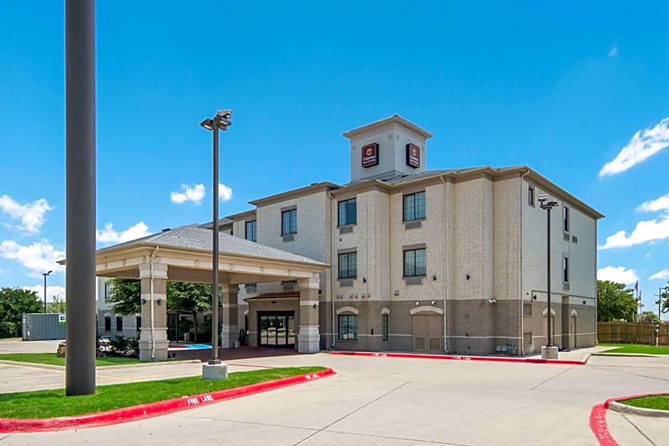 Clarion Inn & Suites Weatherford South