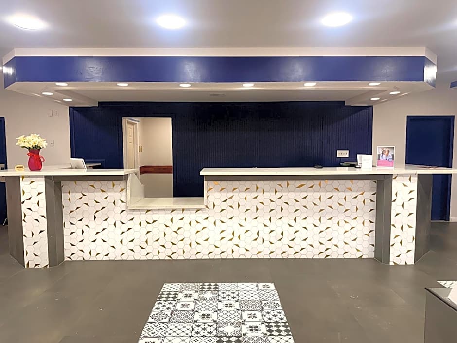 Americas Best Value Inn - Laredo