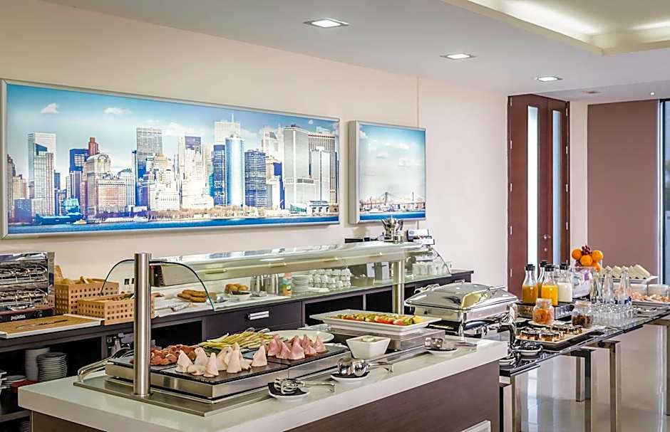 Exe Cunit Suites & Spa