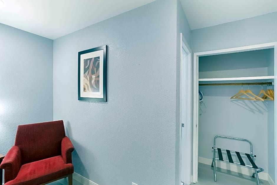 Quality Inn Redding near I-5