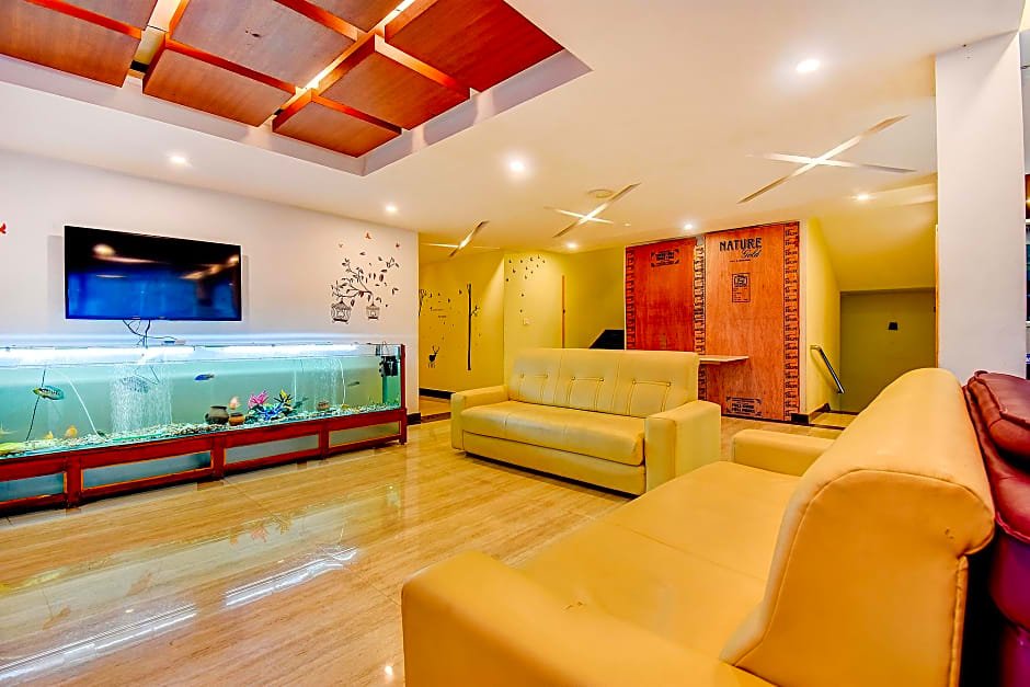 FabHotel Abirami Grand Inn - Nr. Bryant Park