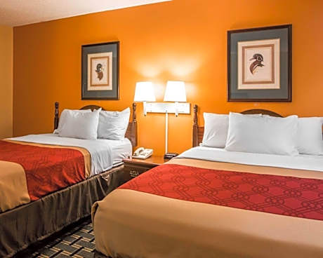 2 Double Beds, No Smoking