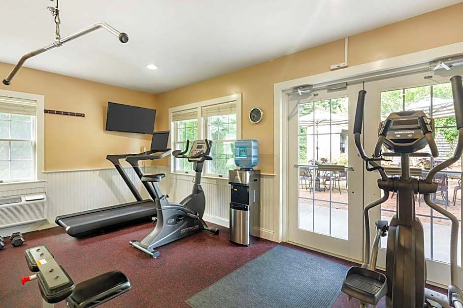 Best Western Plus Cold Spring