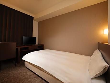 Double Room with Small Double Bed - Non-Smoking - No Daily Cleaning