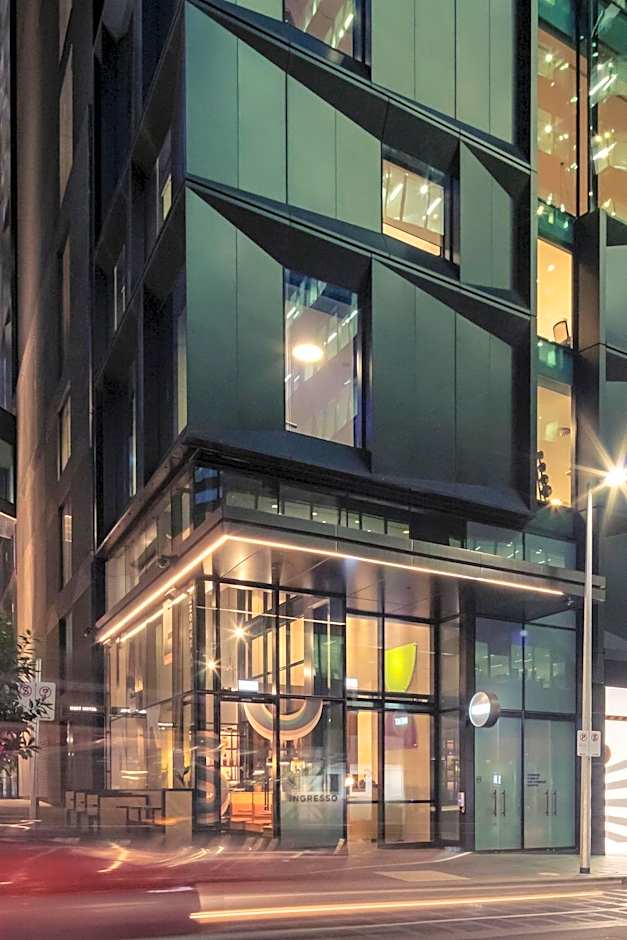 Next Hotel Melbourne, Curio Collection by Hilton