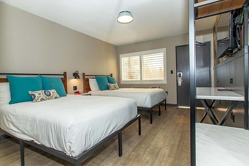 MAGNOLIA TREE HOTEL IN ANAHEIM