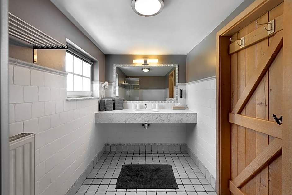 Hotel Aux Ecuries De La Reine