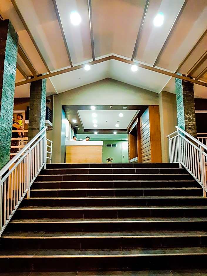 ANIA CONDO STAY
