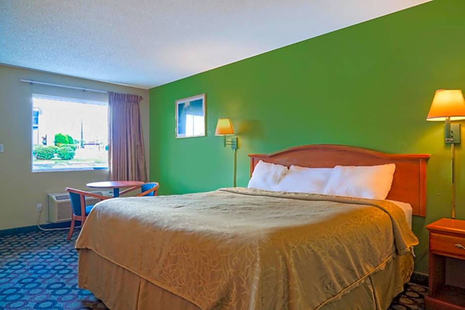 Economy Inn By OYO Ashburn