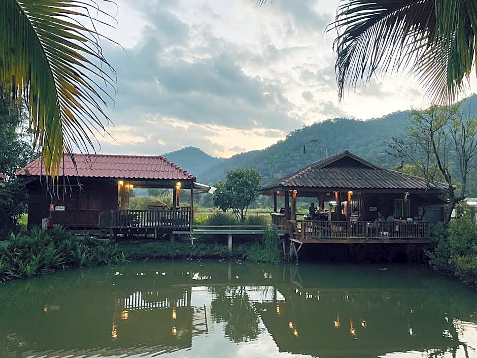 บ้านสวนวิวทุ่ง